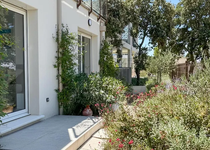 Maison Piscine Σπίτι διακοπών *